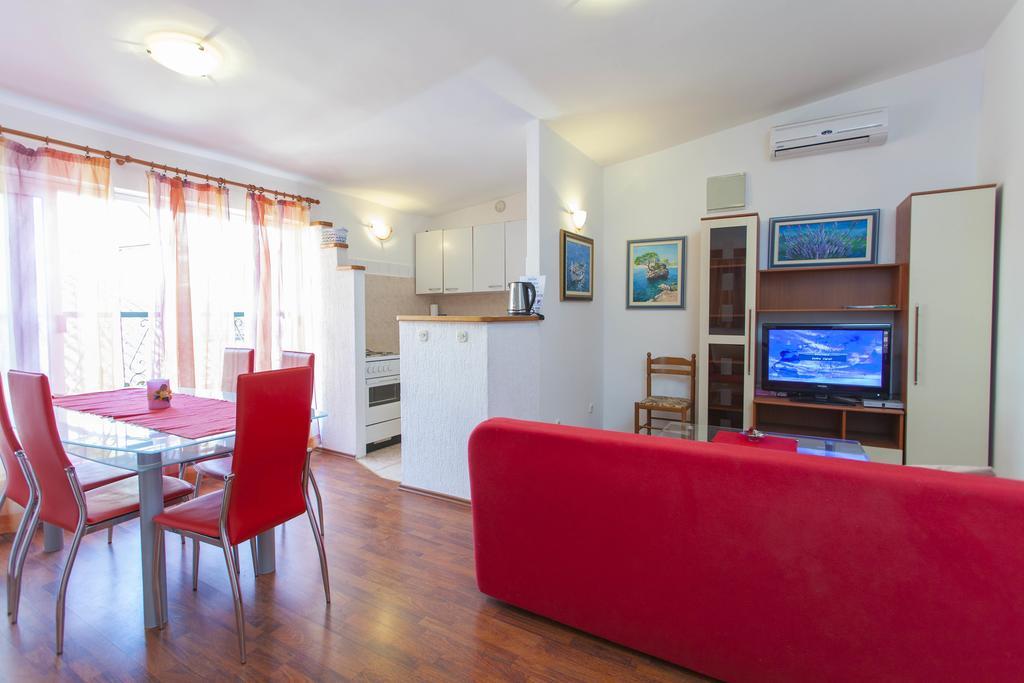 Carolija Apartment ماكارسكا الغرفة الصورة