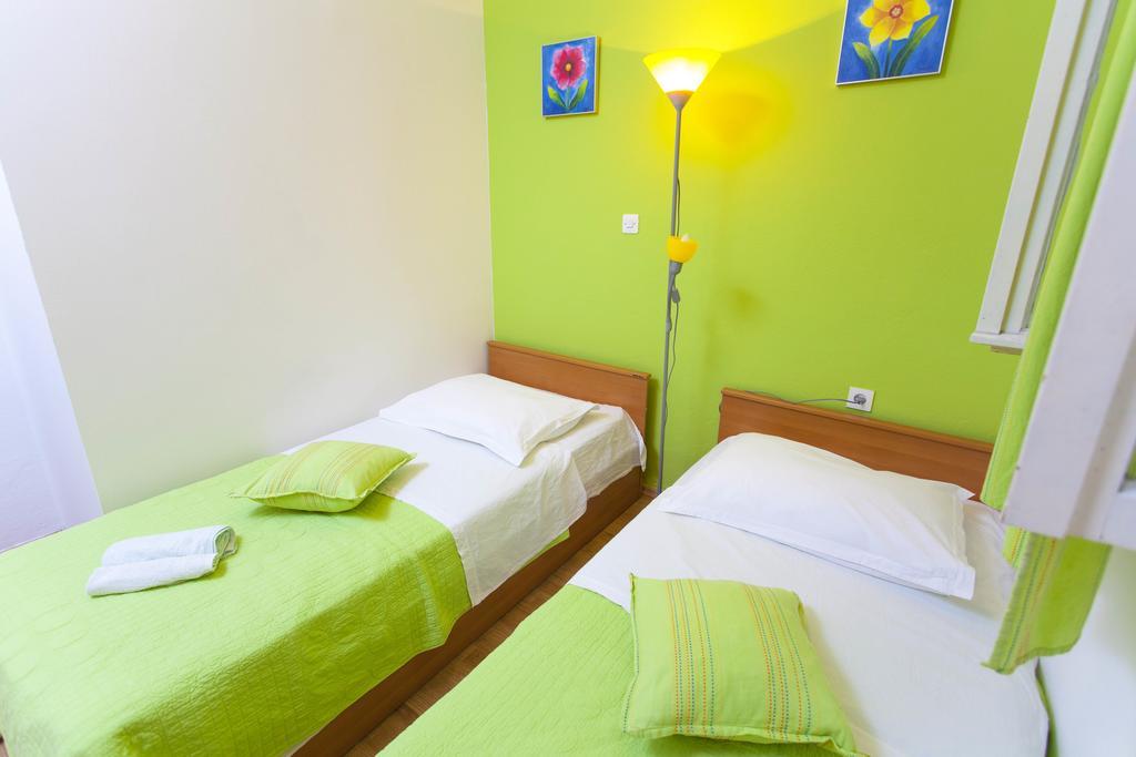 Carolija Apartment ماكارسكا الغرفة الصورة